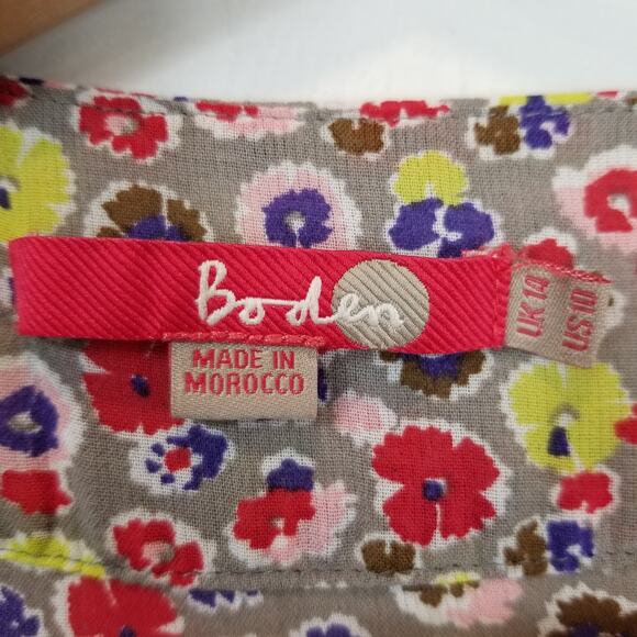 Boden Women's V-Neck Floral Short Sleeve Blouse Size 10 - Picture 5 of 7